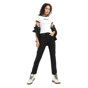 Levi's Women's High Rise 724 Slim Straight Fit Jeans